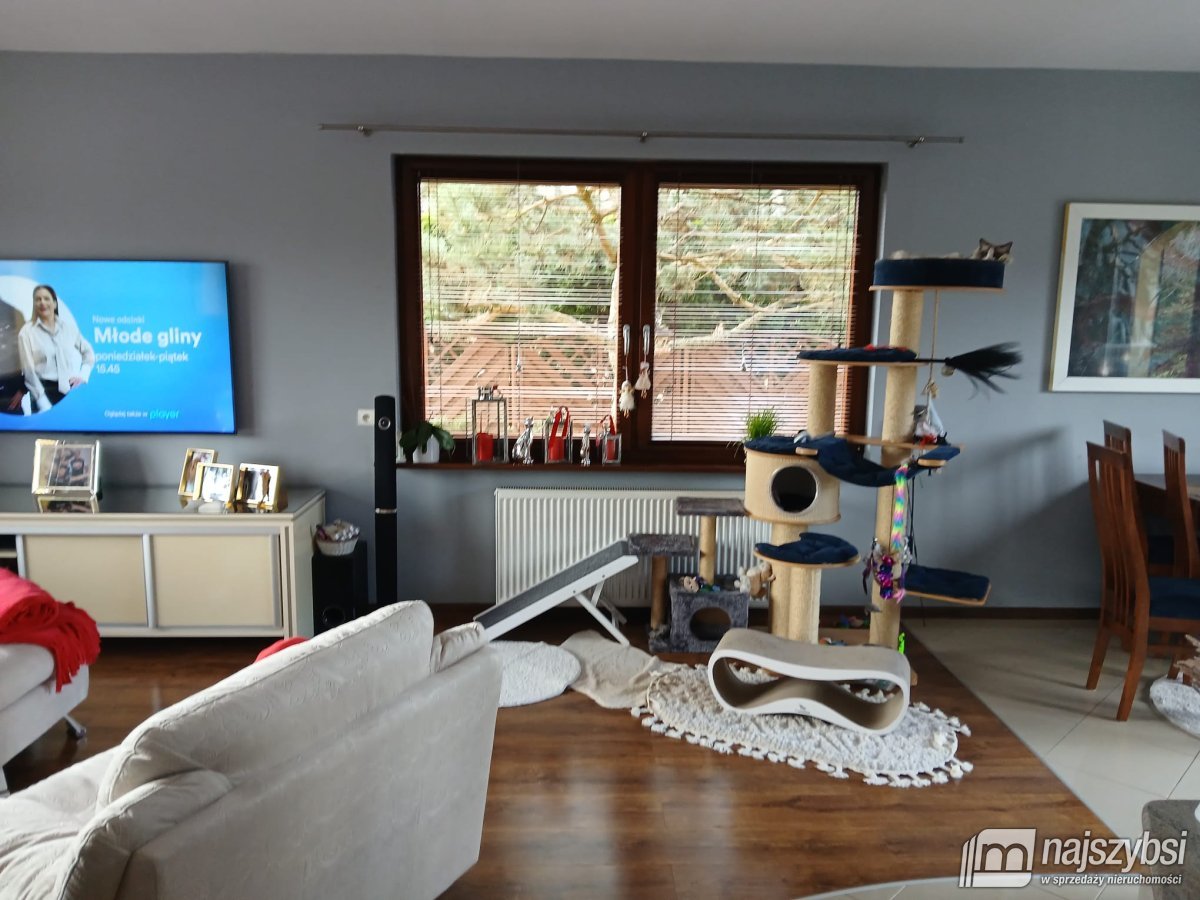 NOWOGARD-dom z potencjałem biznesowym (3)