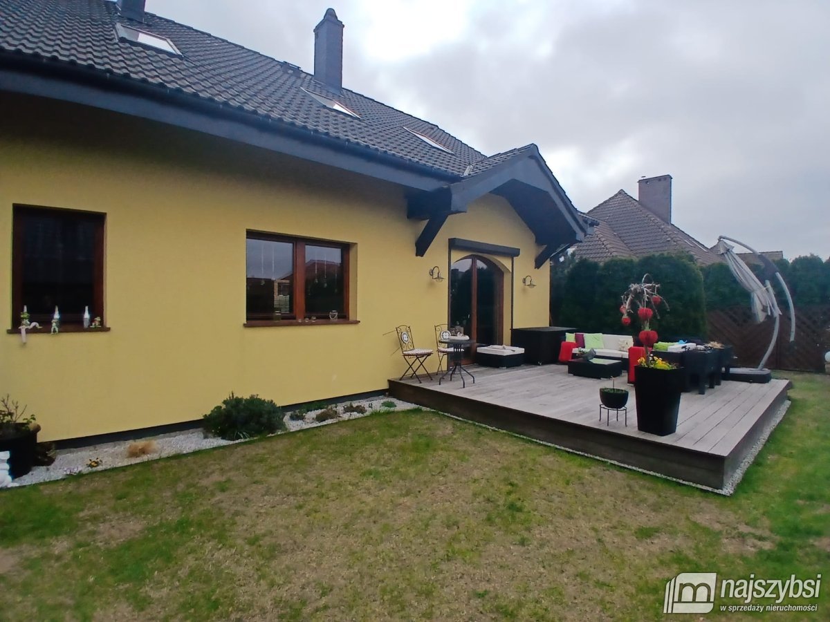 NOWOGARD-dom z potencjałem biznesowym (34)