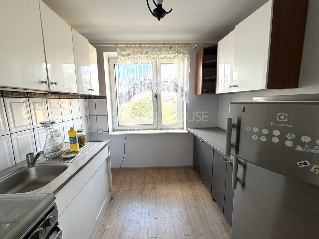 Dalno - 2 pokoje + Garaż murowany ! (3)