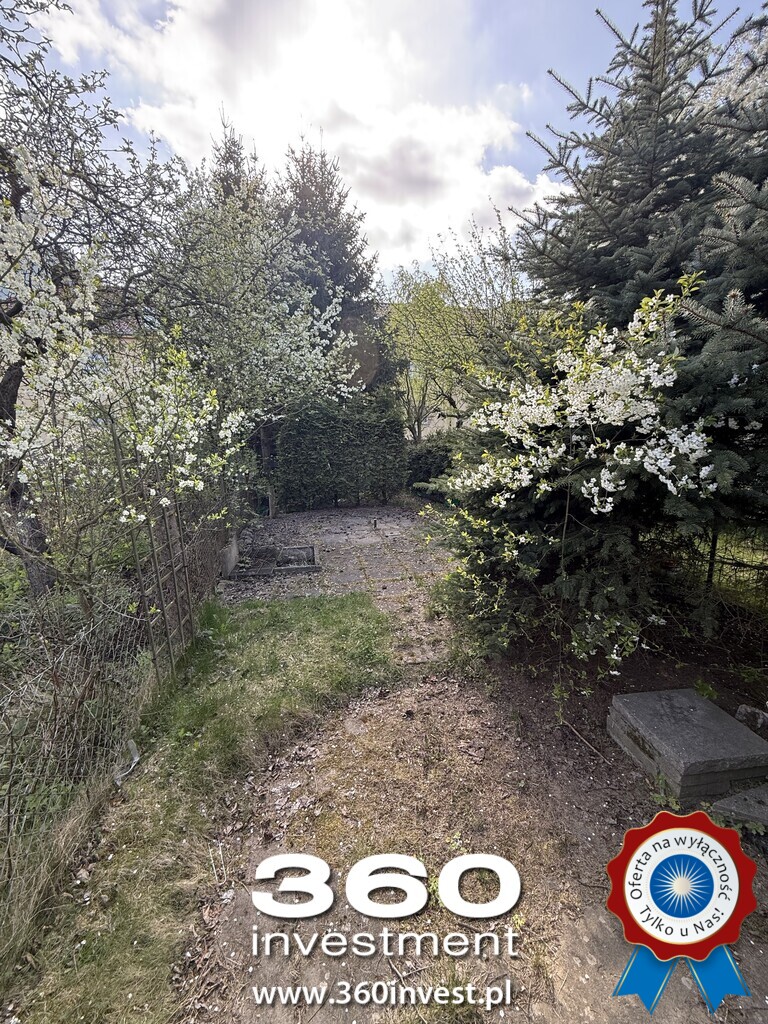 Na sprzedaż dwupoziomowe mieszkanie z ogródnkiem (22)