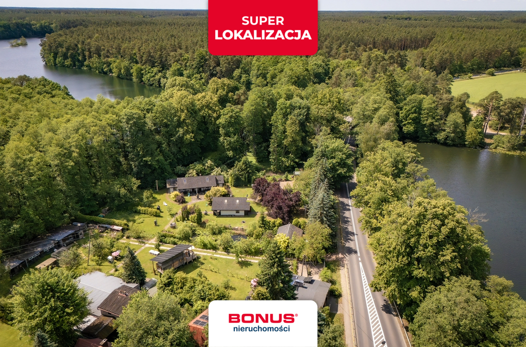 Unikatowy domki z linią brzegową. (1)