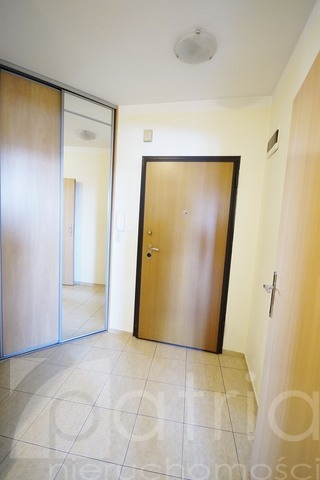 Kawalerka z balkonem, 35 m2 Wały Chrobrego -2000zł (5)