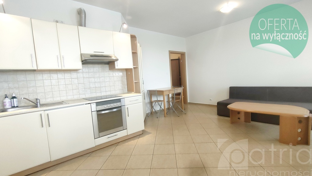 Kawalerka z balkonem, 35 m2 Wały Chrobrego -2000zł (1)