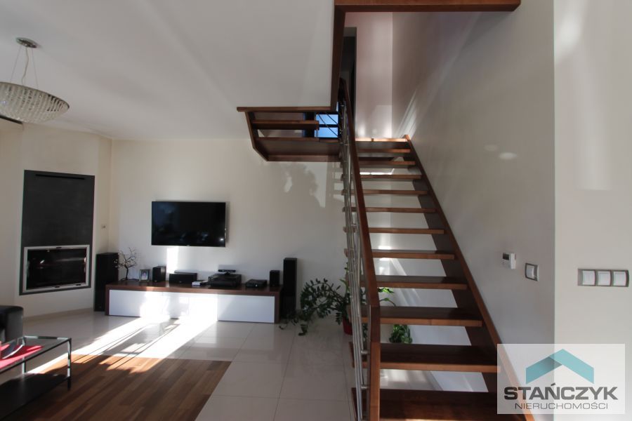 Nowoczesny Dom 175 m2 - Kamień Pomorski Obrzeża (14)