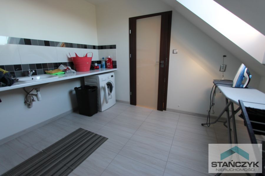 Nowoczesny Dom 175 m2 - Kamień Pomorski Obrzeża (17)