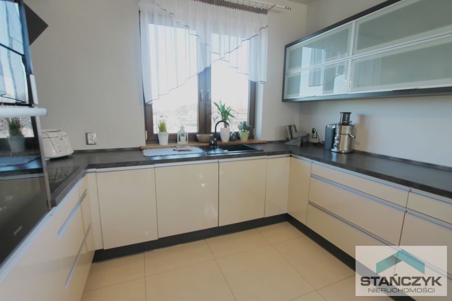 Nowoczesny Dom 175 m2 - Kamień Pomorski Obrzeża (4)