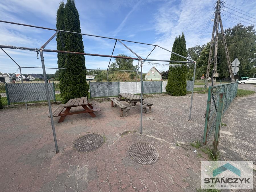 Dom - Lokal - Działka 422 m2 - Gotowy Biznes  (7)