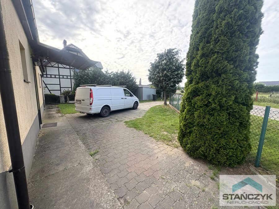 Dom - Lokal - Działka 422 m2 - Gotowy Biznes  (8)