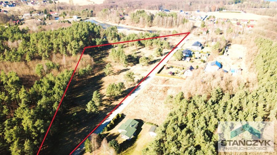 Okazja !!! Działka Przy Jeziorze, Lesie - Budowlan (2)