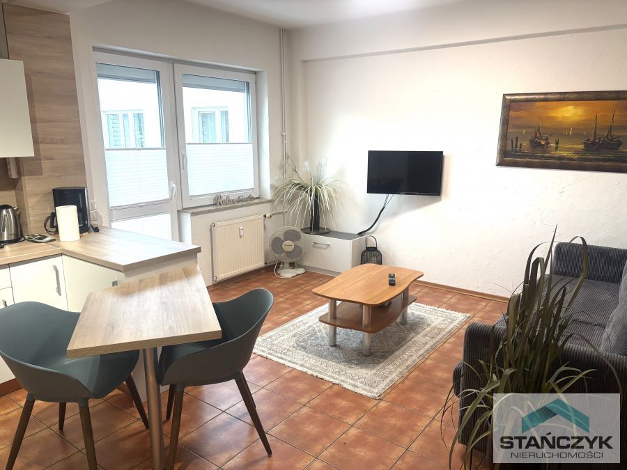 Słoneczny Apartament 25 m2 - Duży balkon - Blisko  (4)