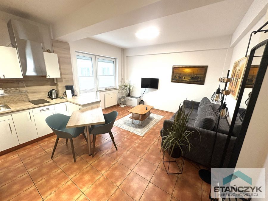 Słoneczny Apartament 25 m2 - Duży balkon - Blisko  (5)