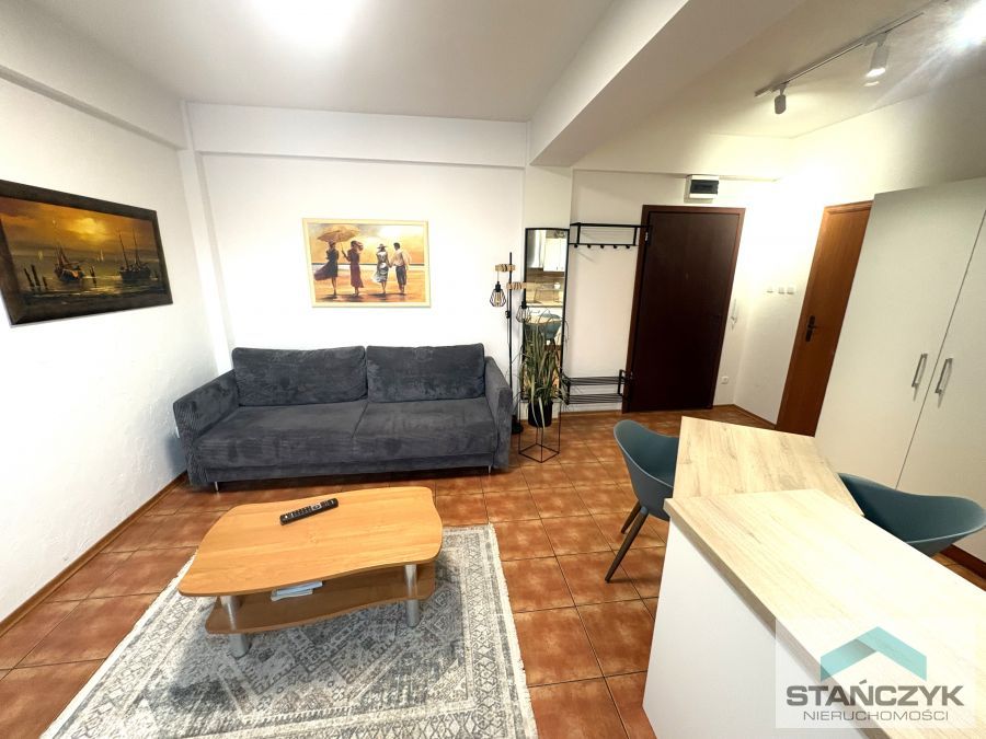 Słoneczny Apartament 25 m2 - Duży balkon - Blisko  (6)