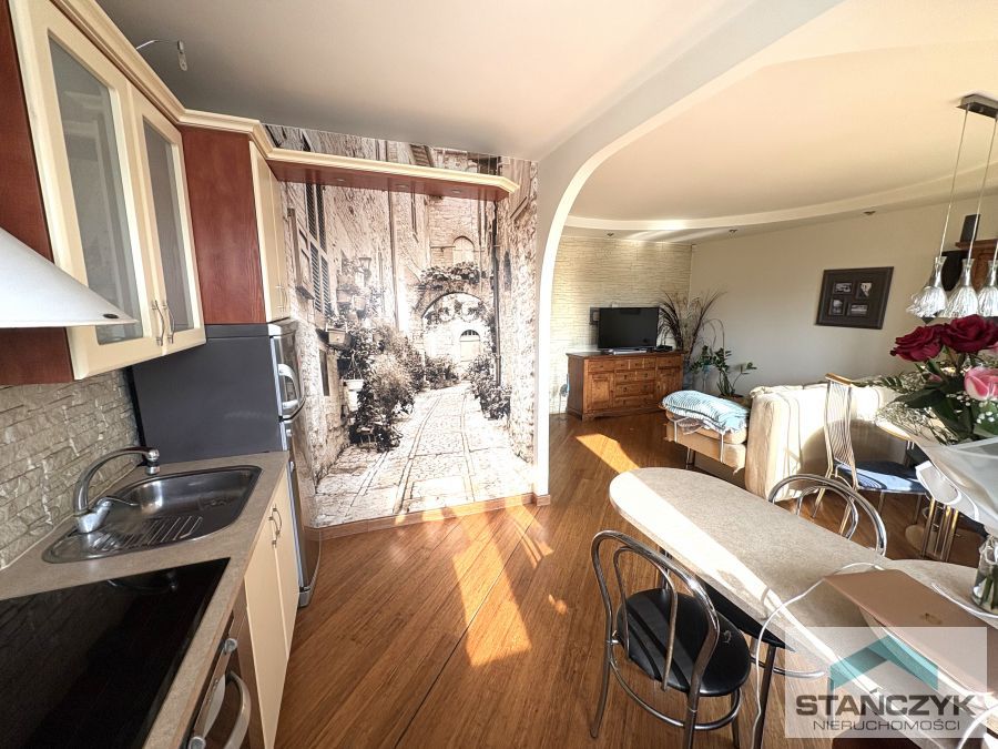 Mieszkanie 53 m2 - balkon - piwnica  (2)