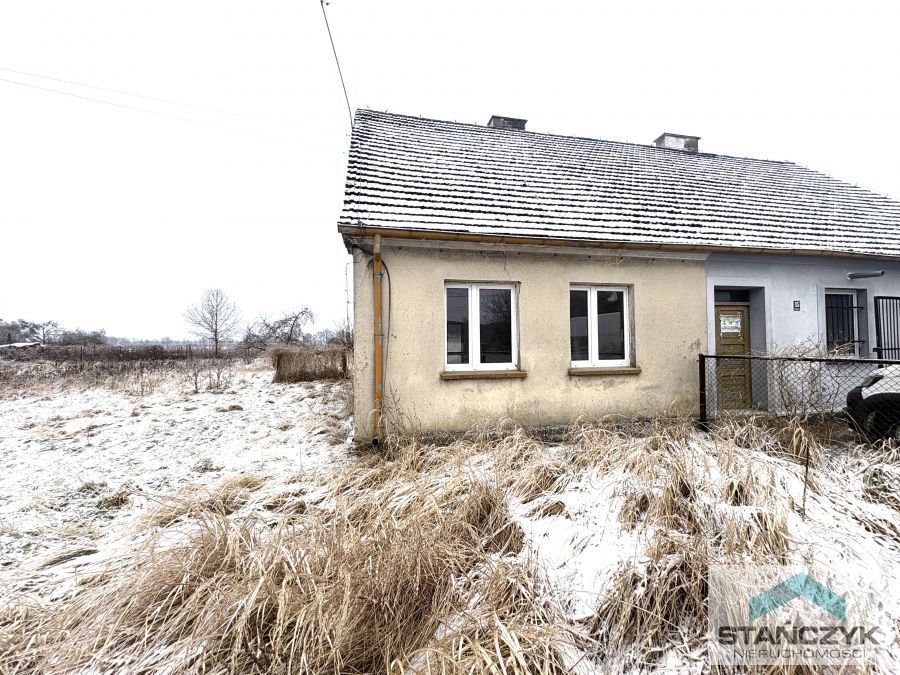 Okazja Bliźniak do remontu - Działka (1)