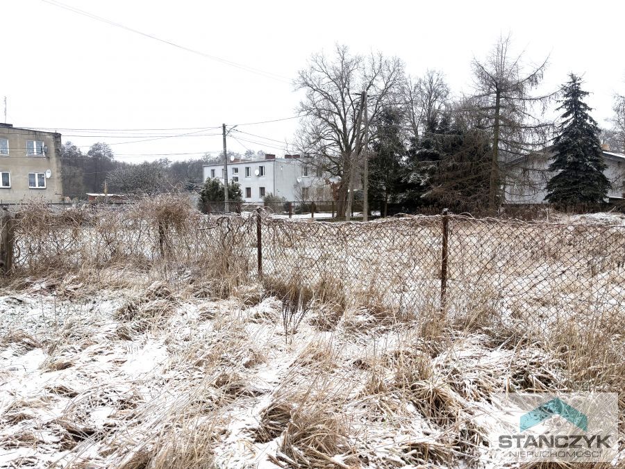 Okazja Bliźniak do remontu - Działka (11)