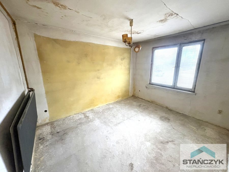 Połowa Domu do remontu - Działka 1268 m2 - Blisko  (5)