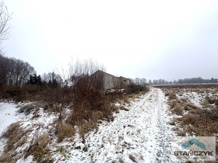  Działka z budynkami 1900 m2 - Pas Nadmorski (1)