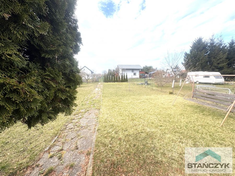 Działka ogrodowa 450 m2 - Pomieszczenie gospodarcz (3)