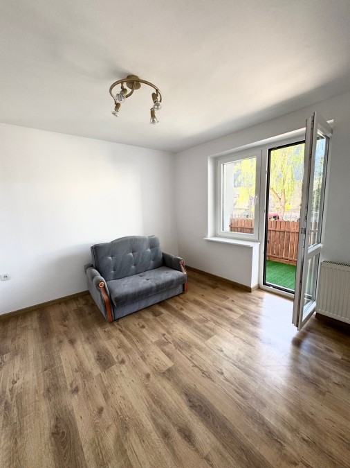 MIESZKANIE 3 POKOJE BALKON PARTER PARKING (3)