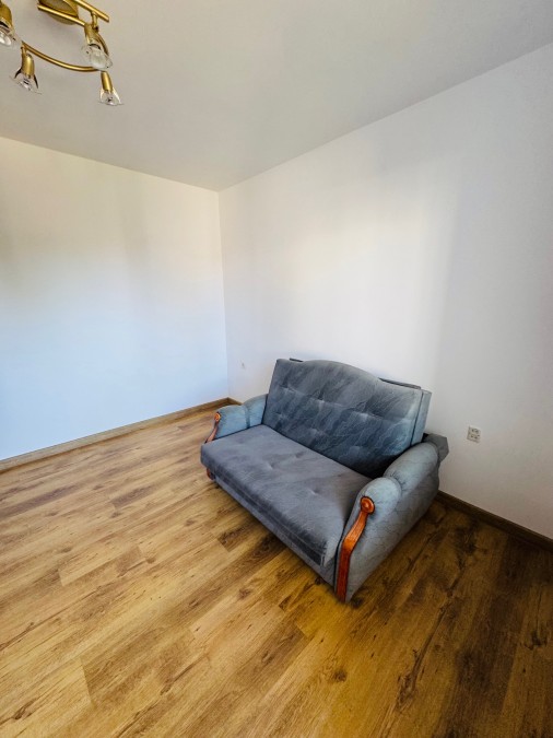 MIESZKANIE 3 POKOJE BALKON PARTER PARKING (4)