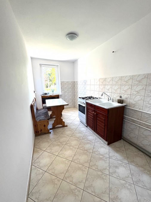 MIESZKANIE 3 POKOJE BALKON PARTER PARKING (9)