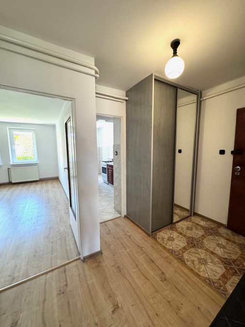 MIESZKANIE 3 POKOJE BALKON PARTER PARKING (11)