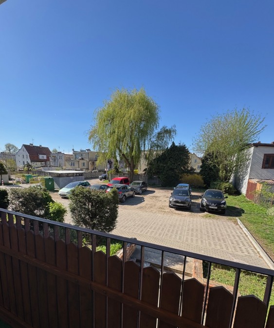 MIESZKANIE 3 POKOJE BALKON PARTER PARKING (12)