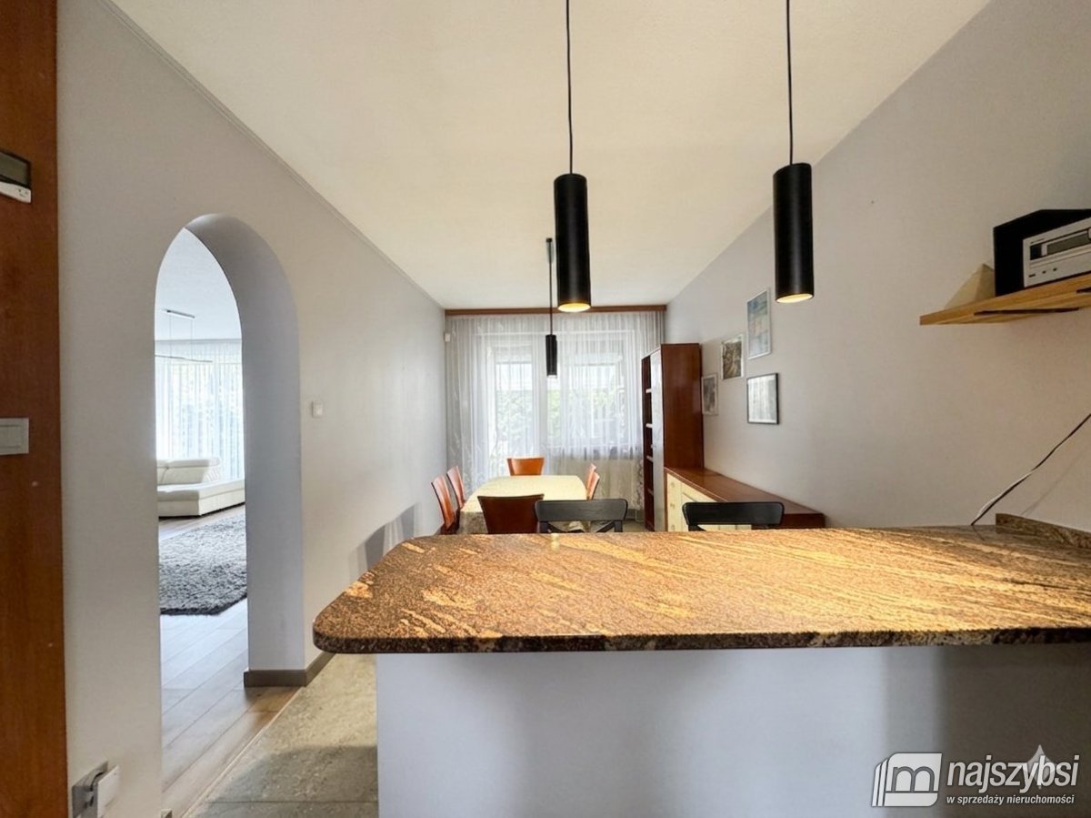 Szczecin- środkowy szeregowiec z ogrodem (14)