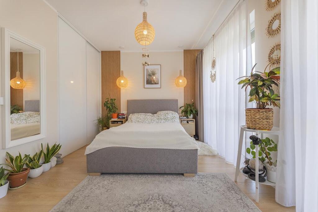 Modny i wygodny dom w super lokalizacji (13)