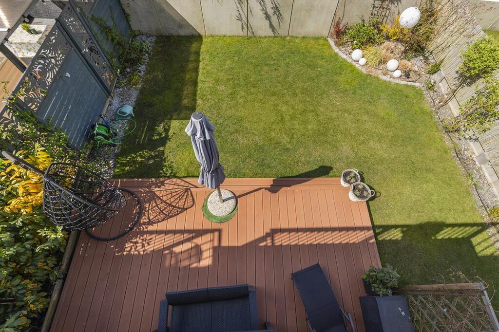 Modny i wygodny dom w super lokalizacji (16)