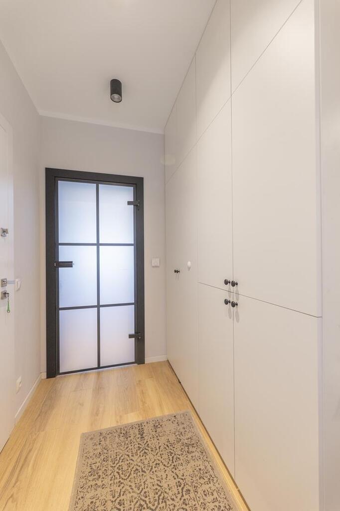 Modny i wygodny dom w super lokalizacji (25)