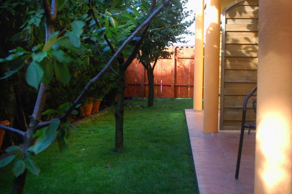 Na sprzedaż Hotel z restauracją i salonem gier ! (22)