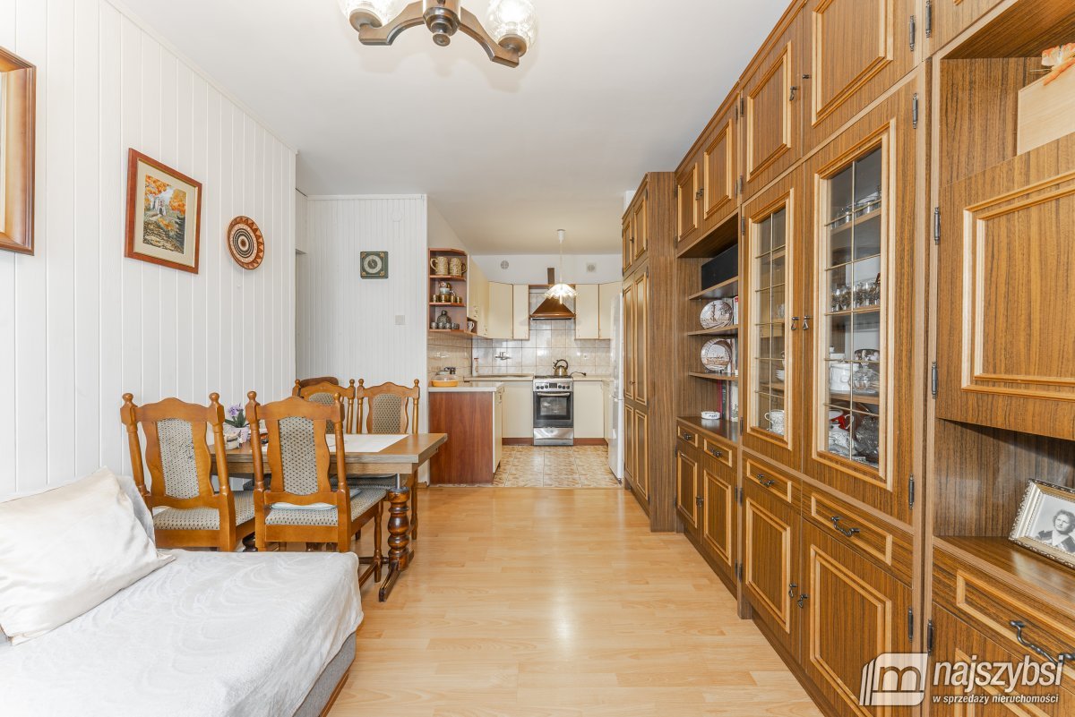 KOŁOBRZEG-MIESZKANIE 2pok. WYSOKI PARTER CENTRUM ! (2)