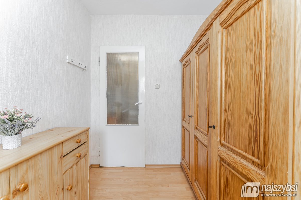 KOŁOBRZEG-MIESZKANIE 2pok. WYSOKI PARTER CENTRUM ! (6)