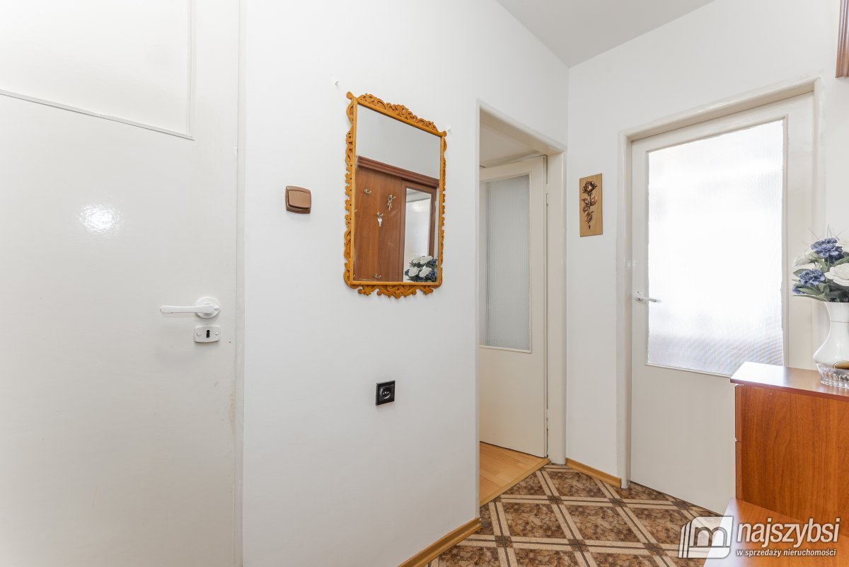 KOŁOBRZEG-MIESZKANIE 2pok. WYSOKI PARTER CENTRUM ! (8)