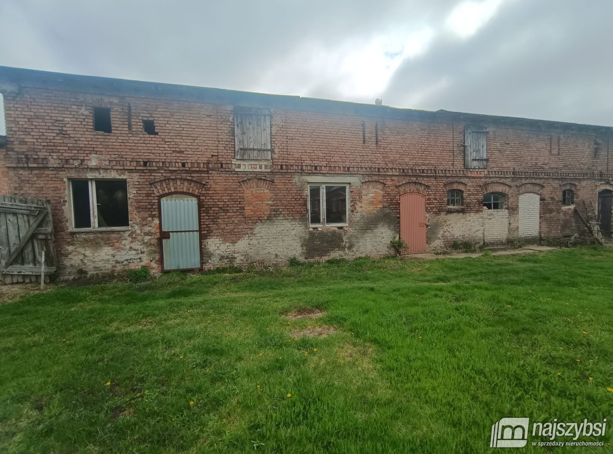 MIELNO PYRZYCKIE - mieszkanie  z działką i pom. go (11)