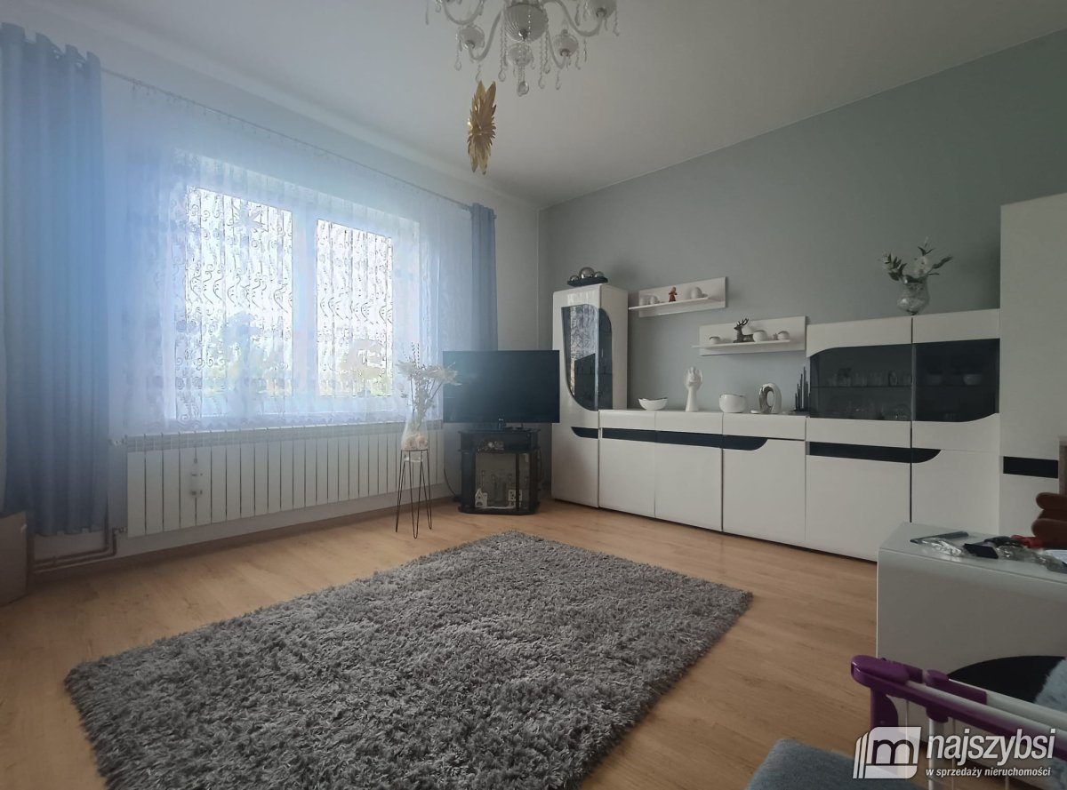 MIELNO PYRZYCKIE - mieszkanie  z działką i pom. go (2)