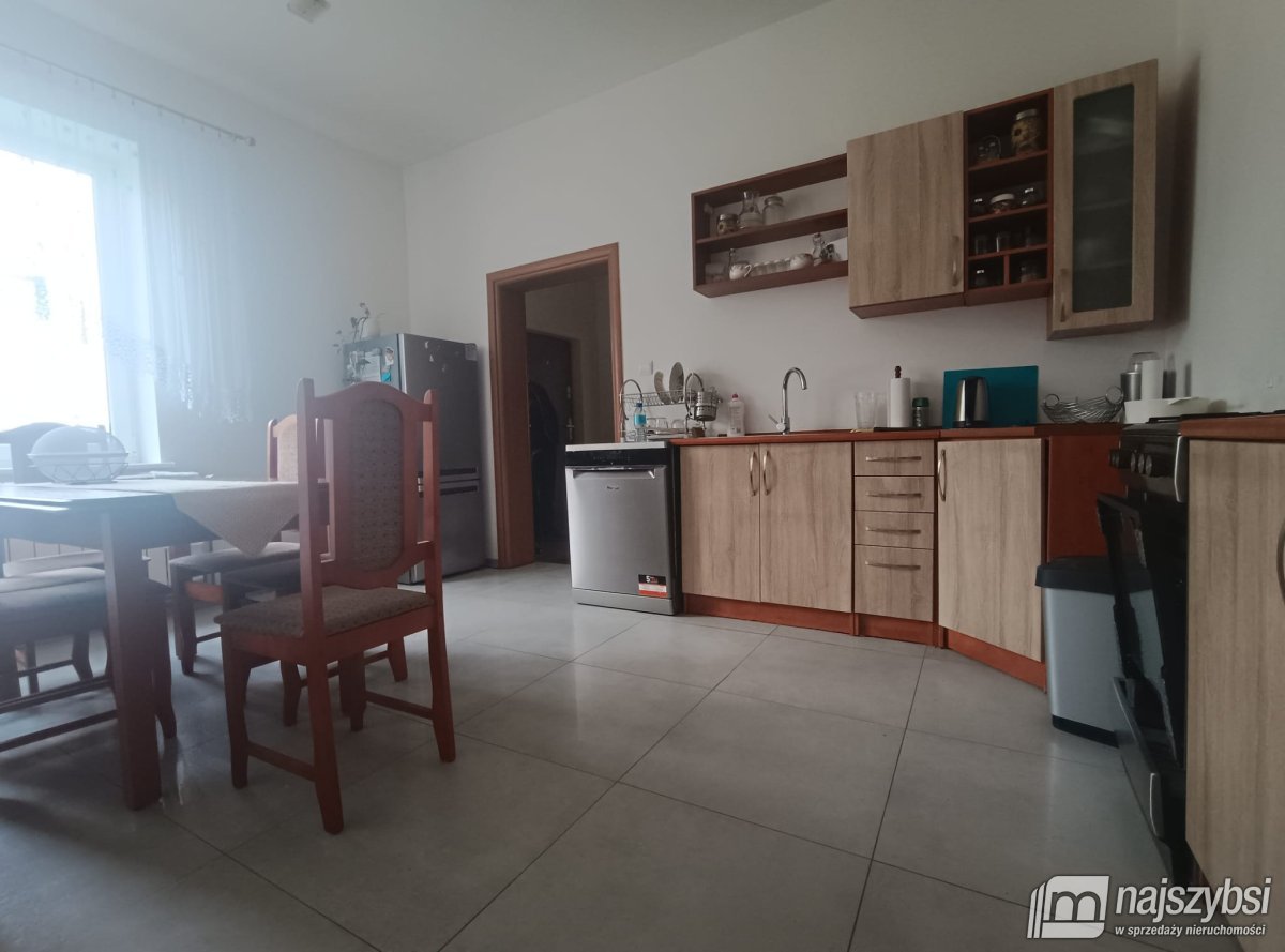 MIELNO PYRZYCKIE - mieszkanie  z działką i pom. go (4)