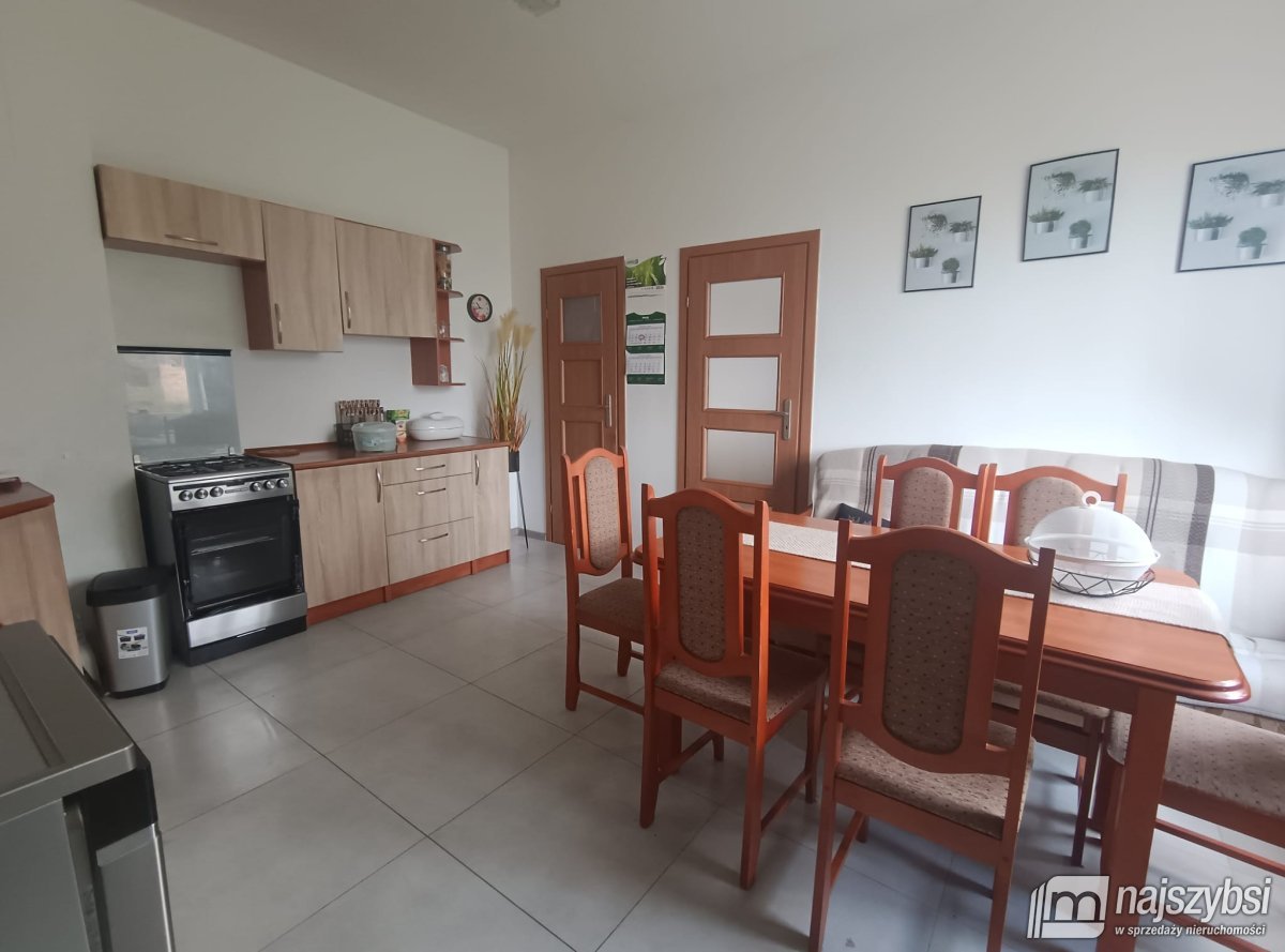 MIELNO PYRZYCKIE - mieszkanie  z działką i pom. go (5)