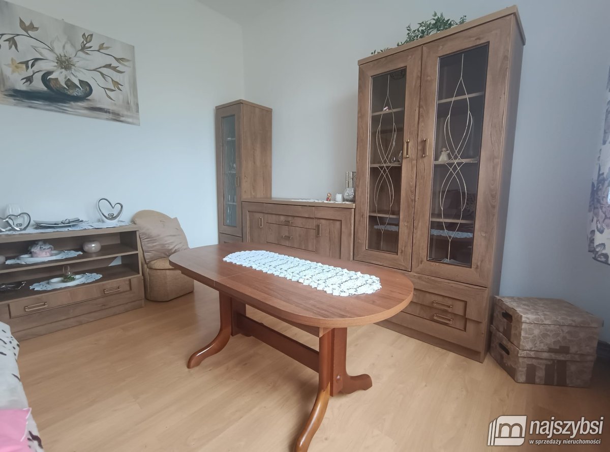 MIELNO PYRZYCKIE - mieszkanie  z działką i pom. go (7)