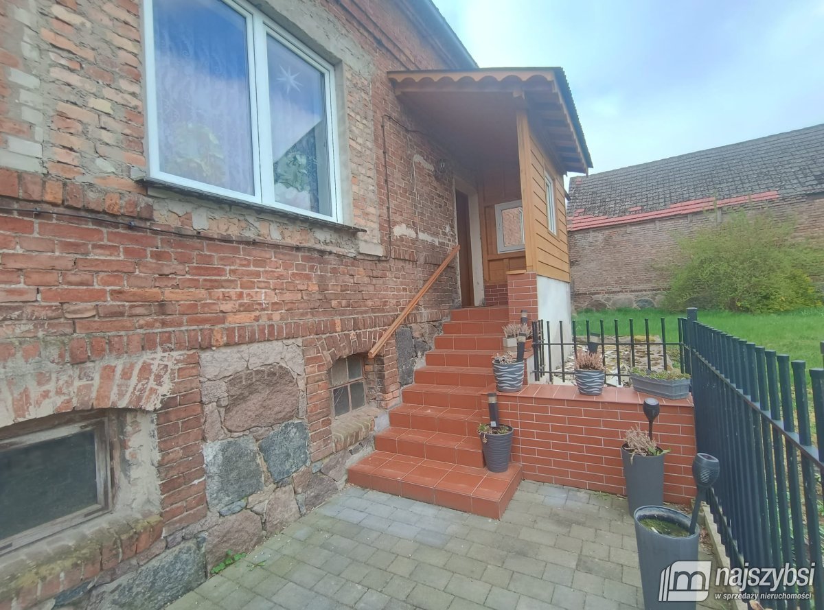 MIELNO PYRZYCKIE - mieszkanie  z działką i pom. go (9)