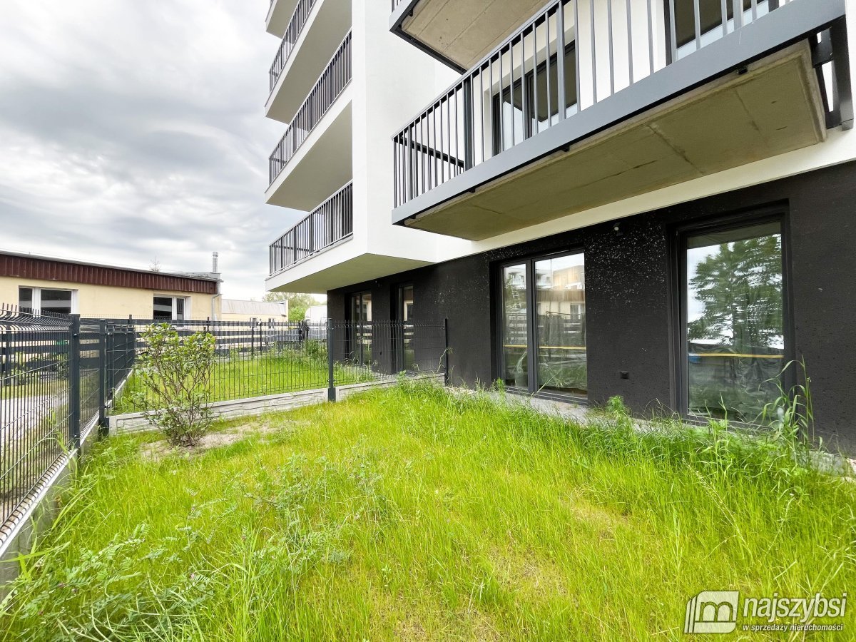 Kołobrzeg-2pok. z miejscem  postojowym i ogródkiem (12)