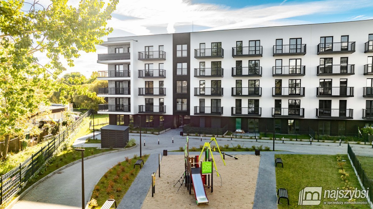 Kołobrzeg-2pok. z miejscem  postojowym i ogródkiem (18)