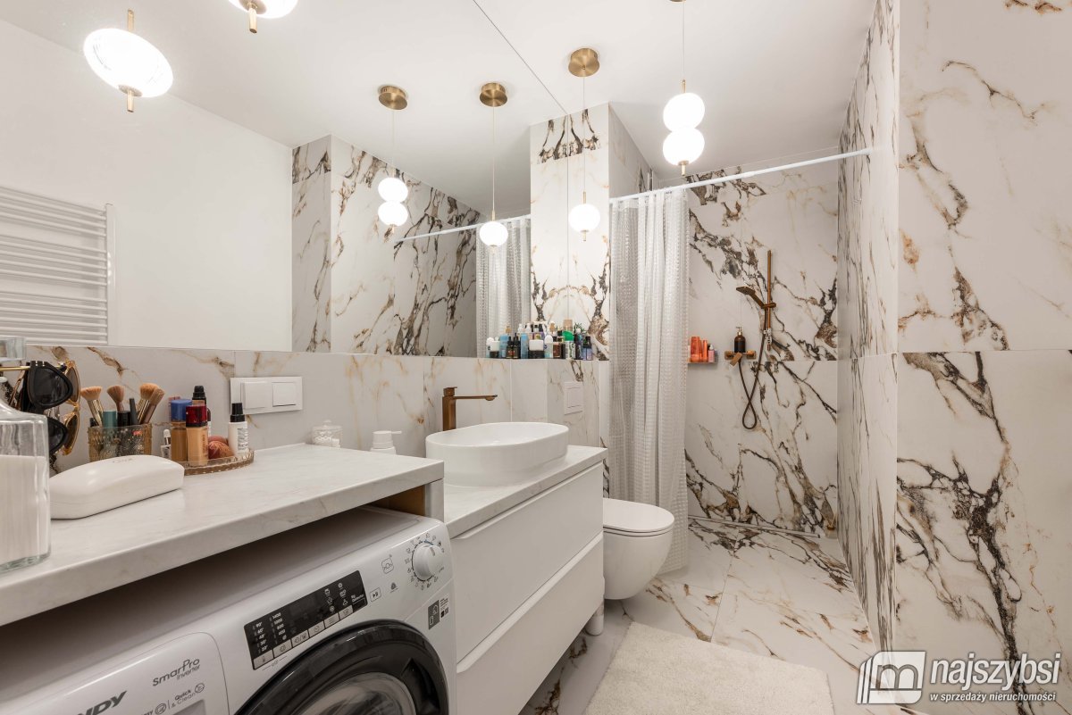 Kołobrzeg-2pok. z miejscem  postojowym i komórką (8)