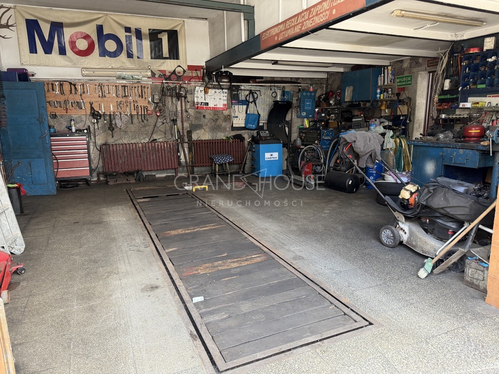 Warsztat samochodowy 200m2 - 3 garaże, sprzęt (9)