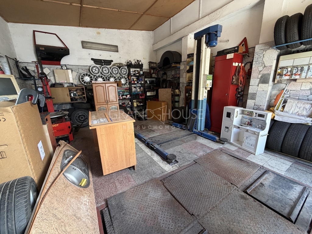 Warsztat samochodowy 200m2 - 3 garaże, sprzęt (12)
