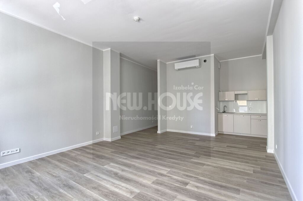 Na wynajem lokal Stare Miasto (3)