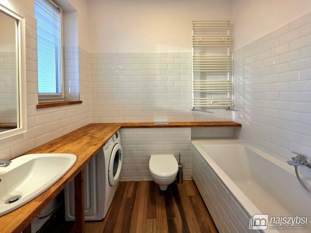 Przestronne 4-pokojowe mieszkanie w kamienicy (10)