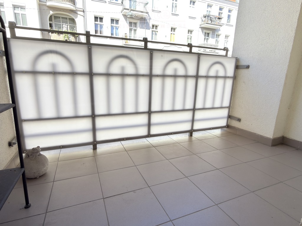 2 pok w pięknej kamienicy na biuro lub mieszkanie (8)