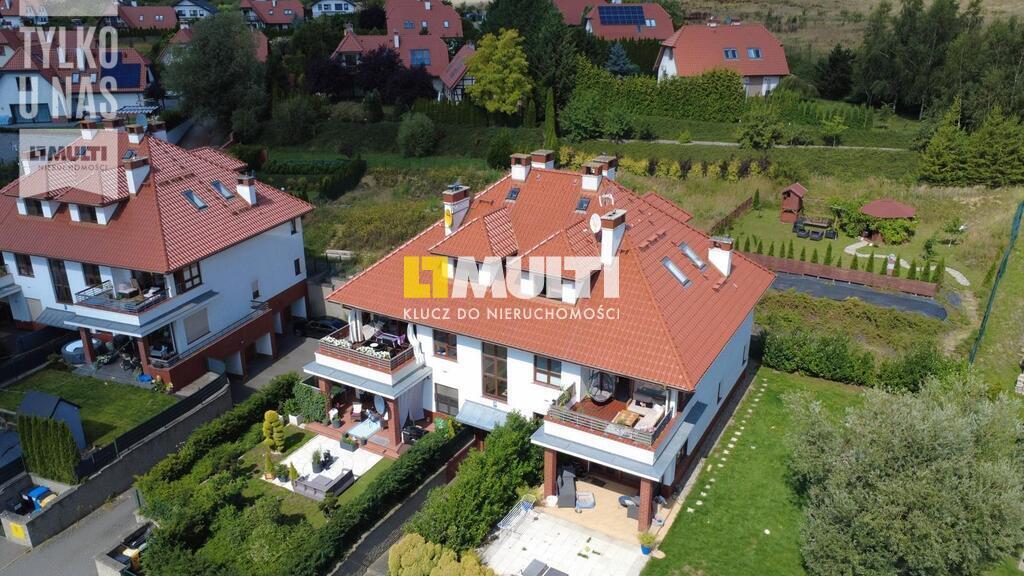 NOWA CENA 2 poziomy taras,ogród, piwnica i garaż (22)